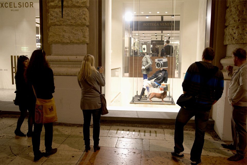 Verona Looking at You