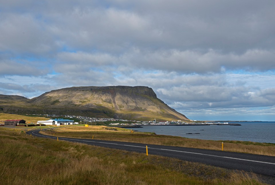 b-snaeff-grundafjordur